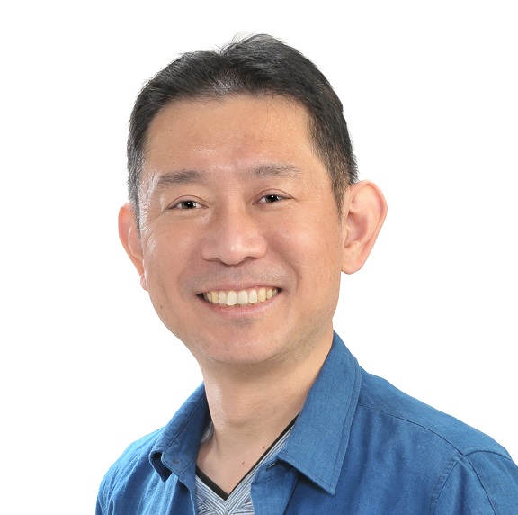 運営者・三田健司の顔写真